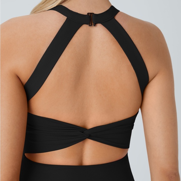 Backless Twisted Active Dress - Picture 4 of 13